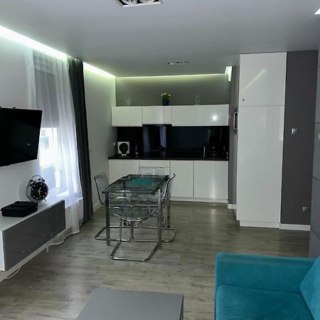 Apartament Shadow Grey Колобжег Екстер'єр фото